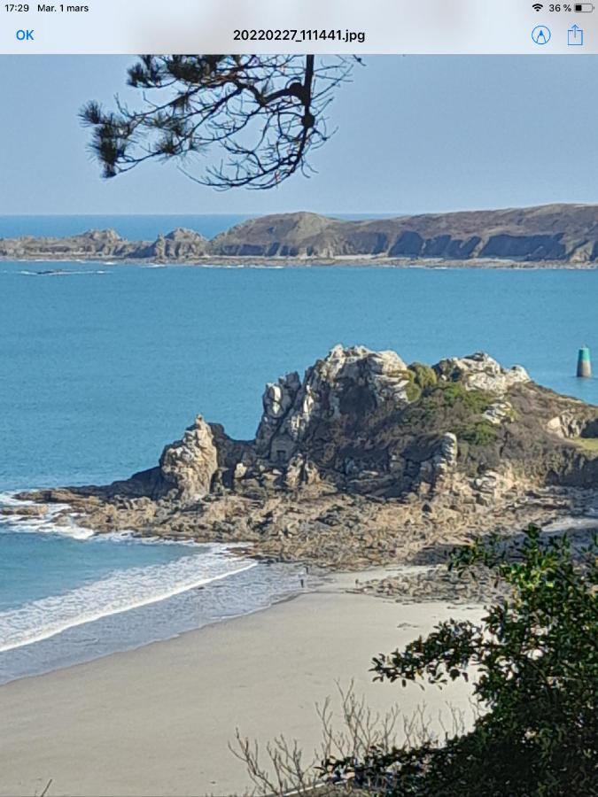 Le Studio De La Plage Perros-Guirec Exterior foto